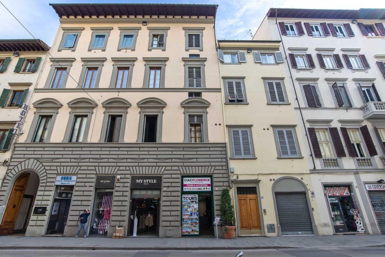 Casa MEDICI RICCARDI - 50mt da Piazza Duomo Appartamento Firenze Esterno foto